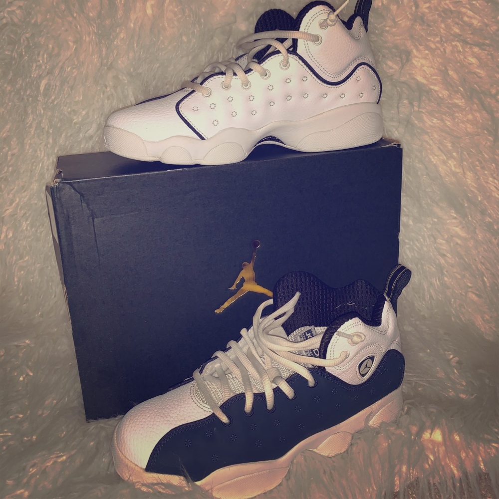 Jordans in pristine condition !